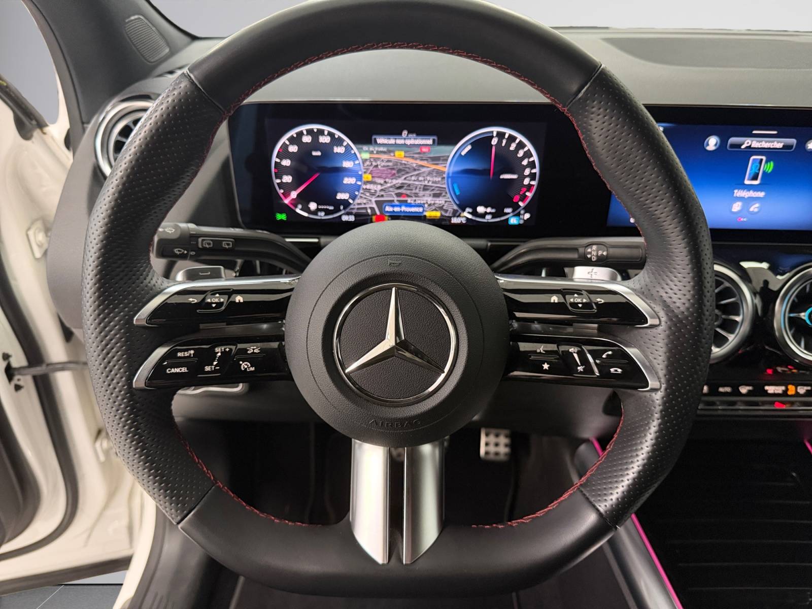 Image Mercedes-Benz GLA 250 e AMG Line  GLA 250 e 8G-DCT AMG Line 250 e AMG Line