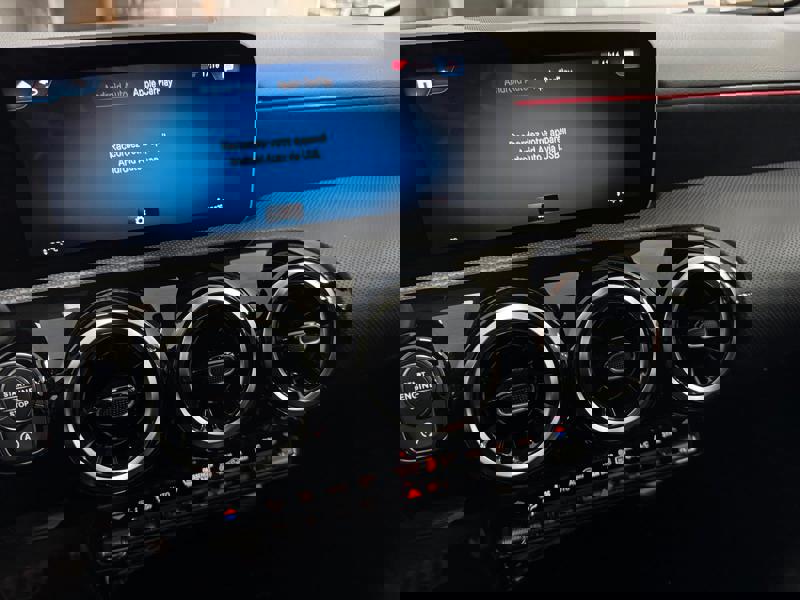 Image Mercedes-Benz CLASSE A 180 AMG Line  Classe A 180 7G-DCT AMG Line 180 AMG Line