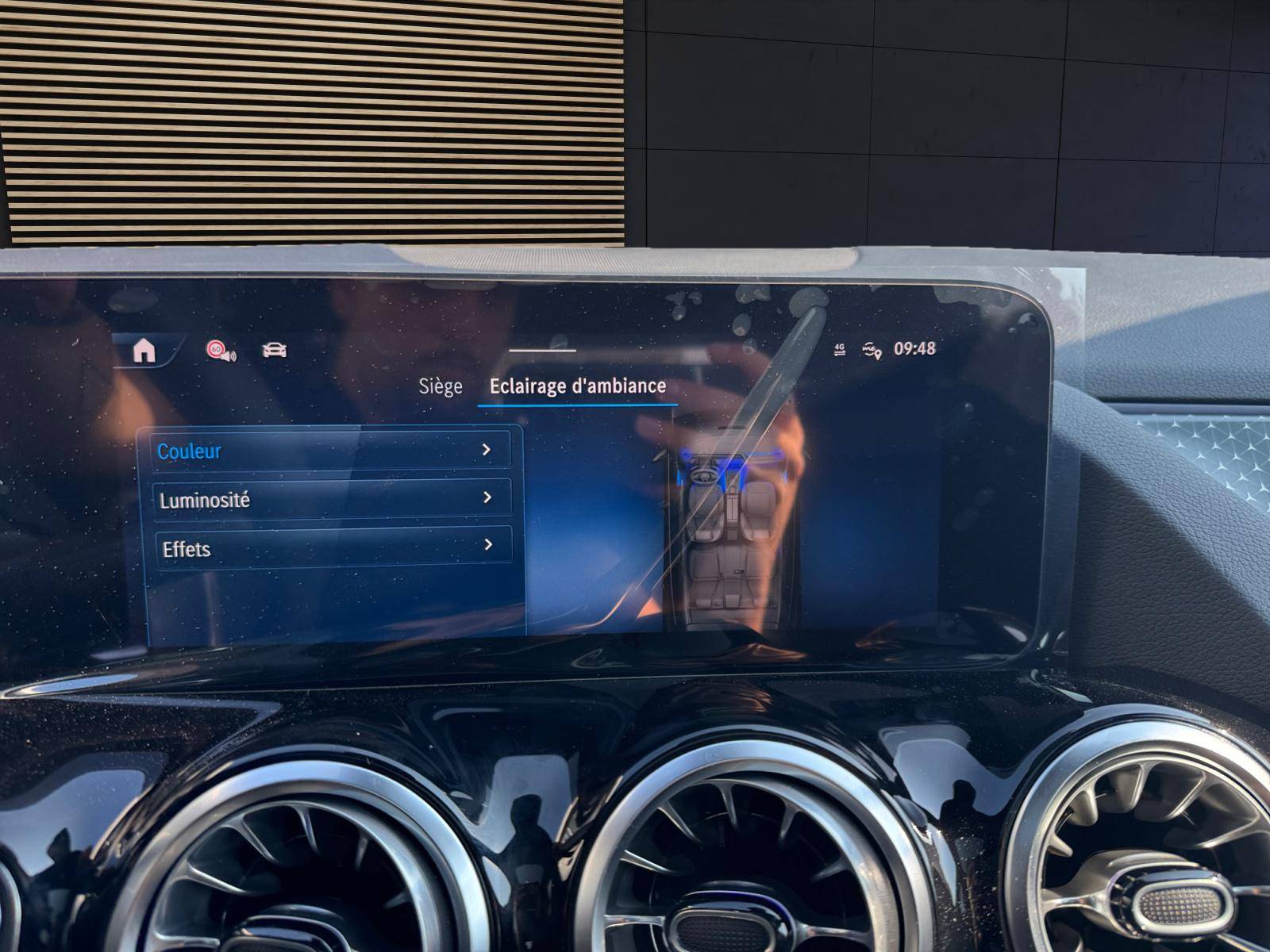 Image Mercedes-Benz GLA 200 d AMG Line  GLA 200 d AMG Line 200 d AMG Line