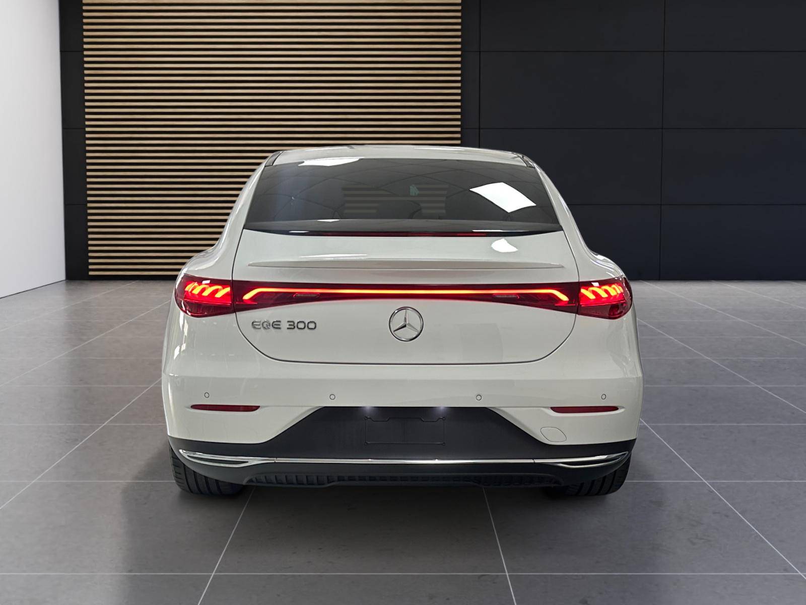 Image Mercedes-Benz EQE BERLINE EQE 300 Executive Line  EQE 300 Executive Line EQE 300 Executive Line