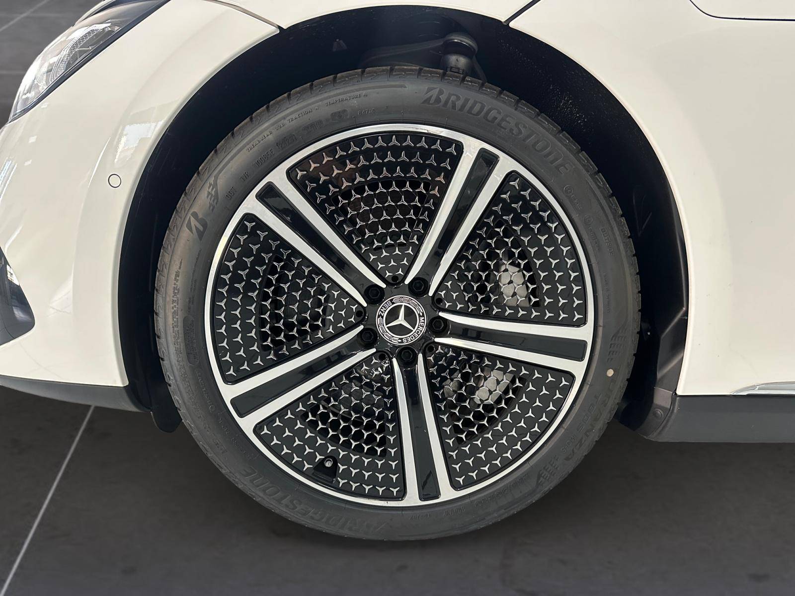Image Mercedes-Benz EQE BERLINE EQE 300 Executive Line  EQE 300 Executive Line EQE 300 Executive Line