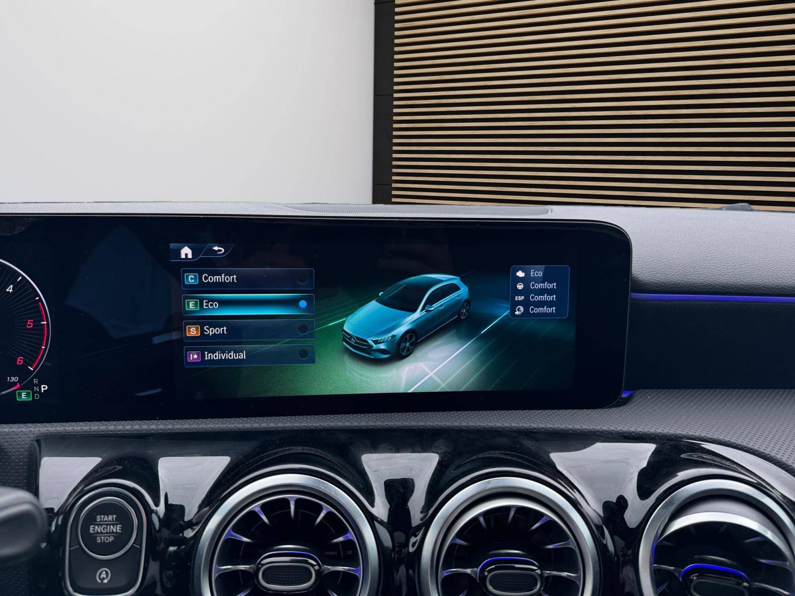 Image Mercedes-Benz CLASSE A 200 d AMG Line  Classe A 200 d AMG Line 200 d AMG Line