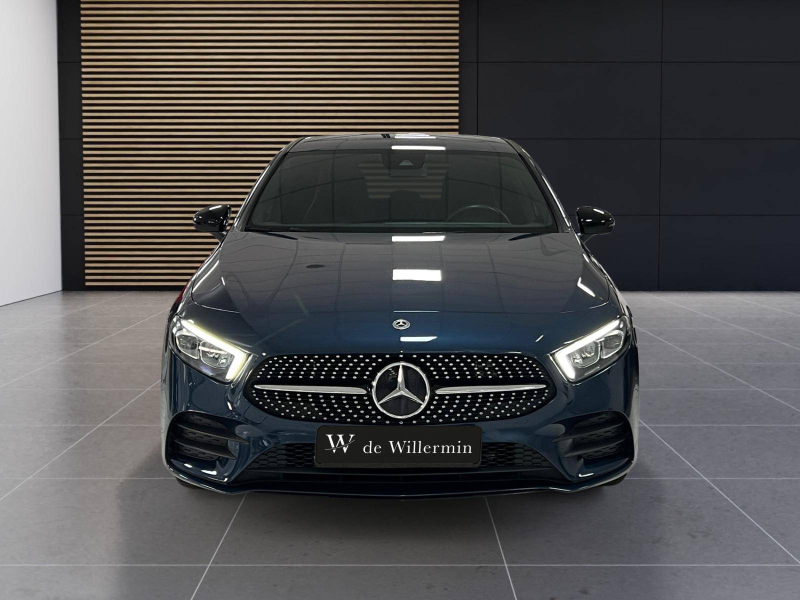 Image Mercedes-Benz CLASSE A 250 e AMG Line  Classe A 250 e 8G-DCT AMG Line 250 e AMG Line