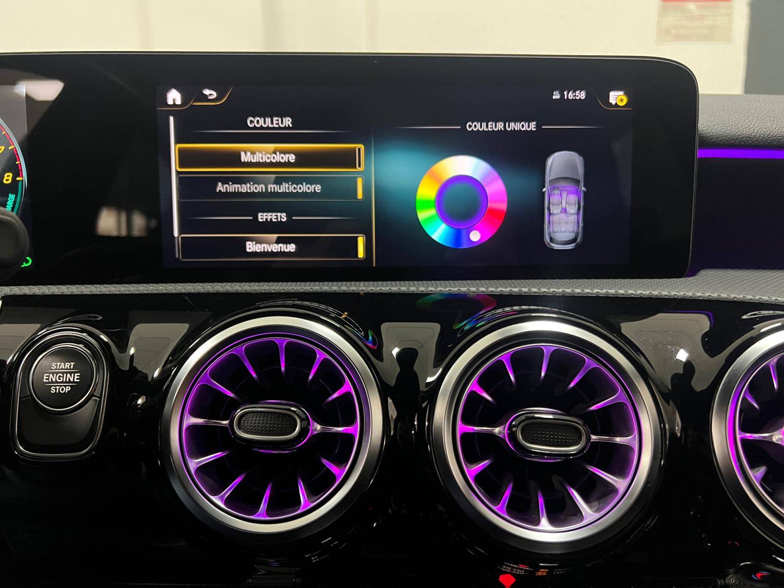 Image Mercedes-Benz CLASSE A 250 e AMG Line  Classe A 250 e 8G-DCT AMG Line 250 e AMG Line