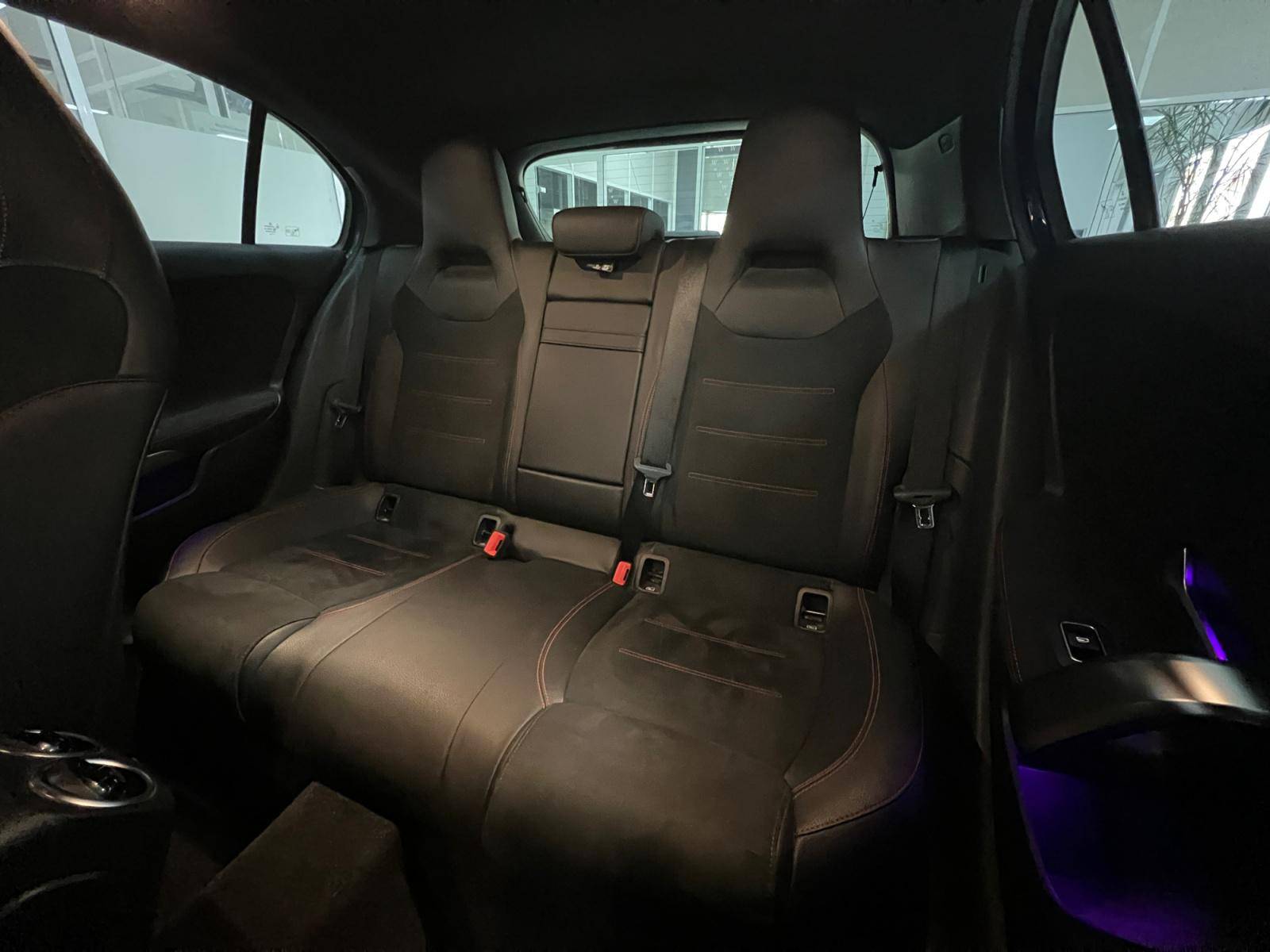 Image Mercedes-Benz CLASSE A 250 e AMG Line  Classe A 250 e 8G-DCT AMG Line 250 e AMG Line