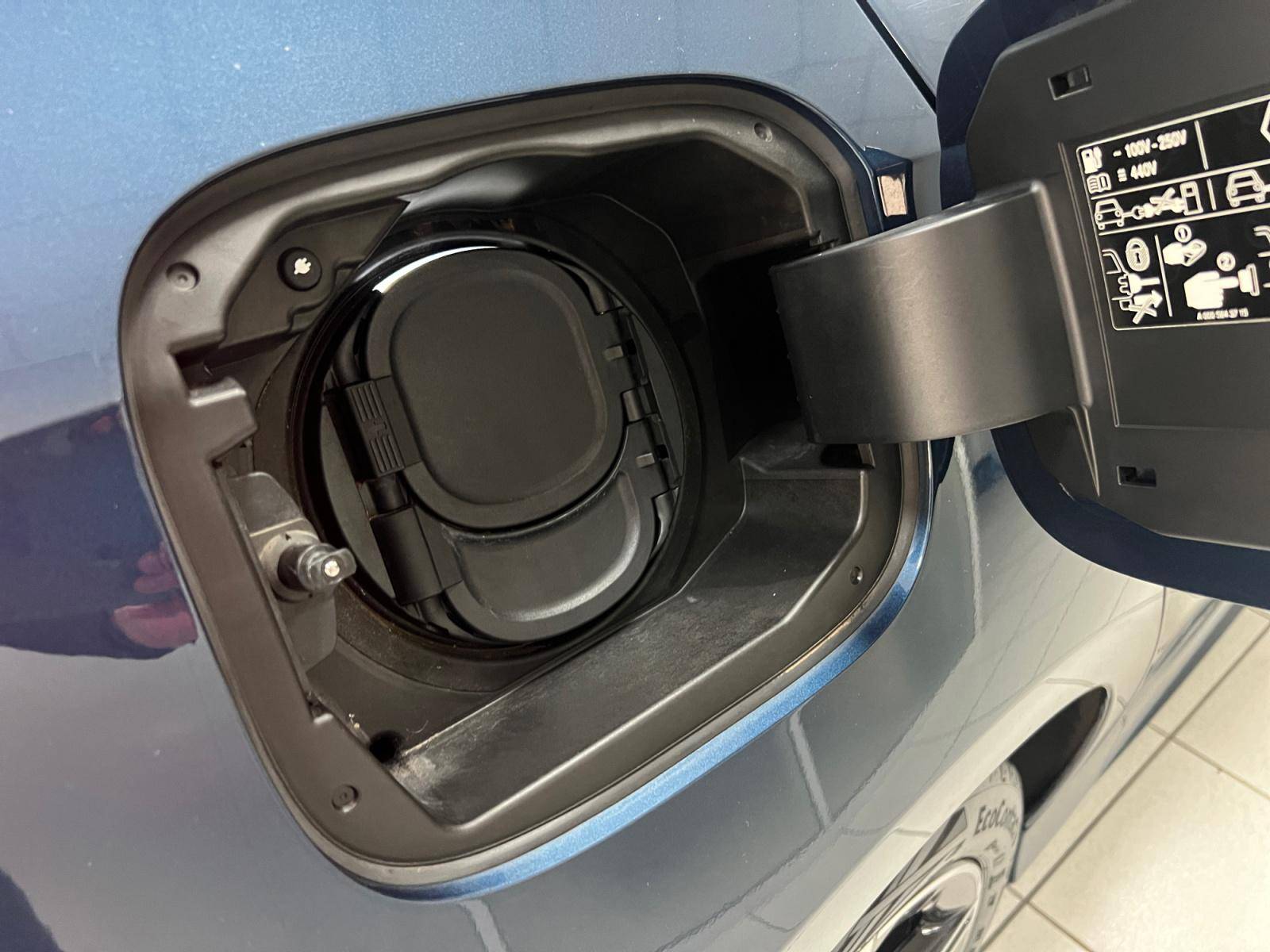 Image Mercedes-Benz CLASSE A 250 e AMG Line  Classe A 250 e 8G-DCT AMG Line 250 e AMG Line