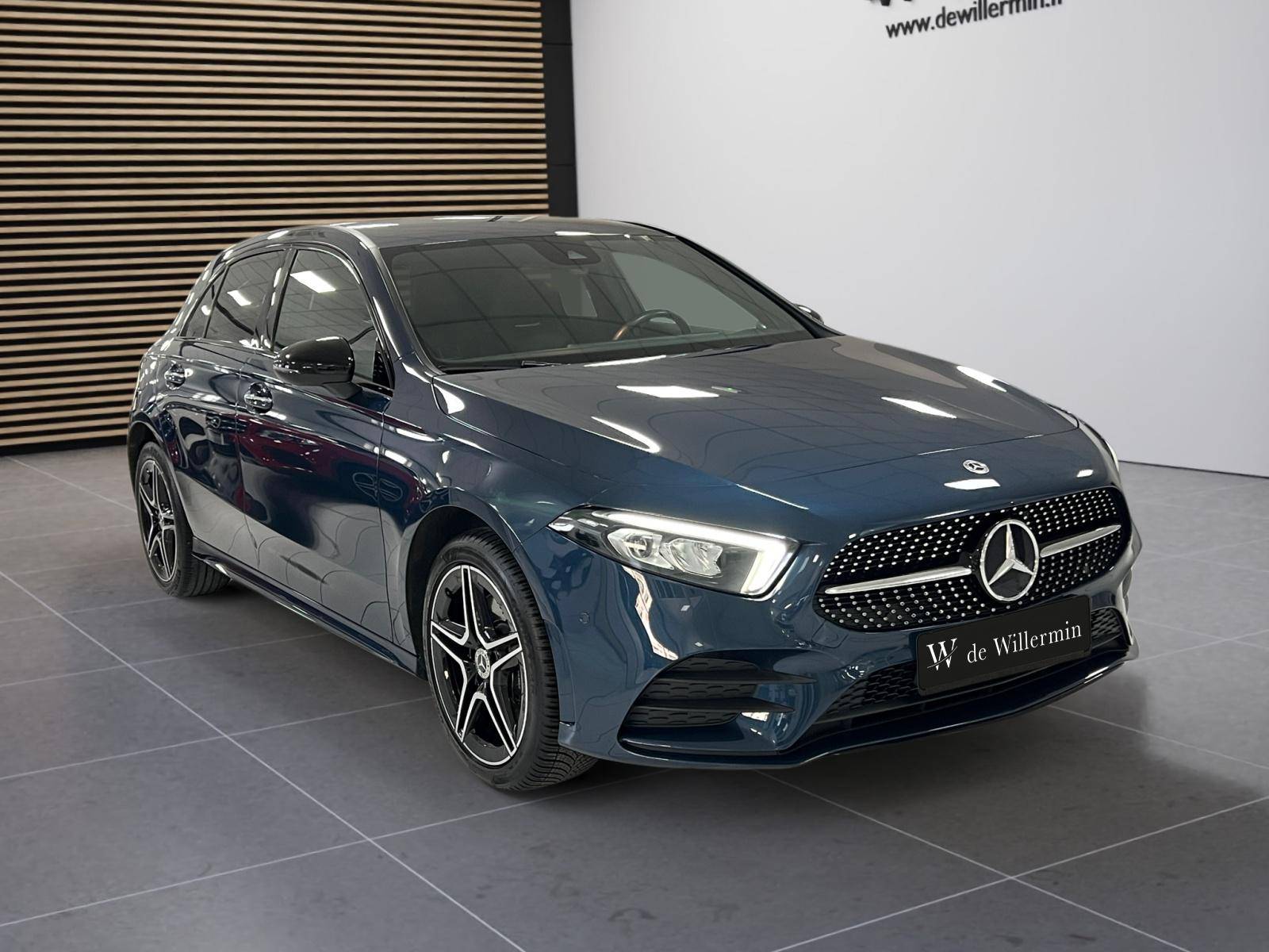 Image Mercedes-Benz CLASSE A 250 e AMG Line  Classe A 250 e 8G-DCT AMG Line 250 e AMG Line