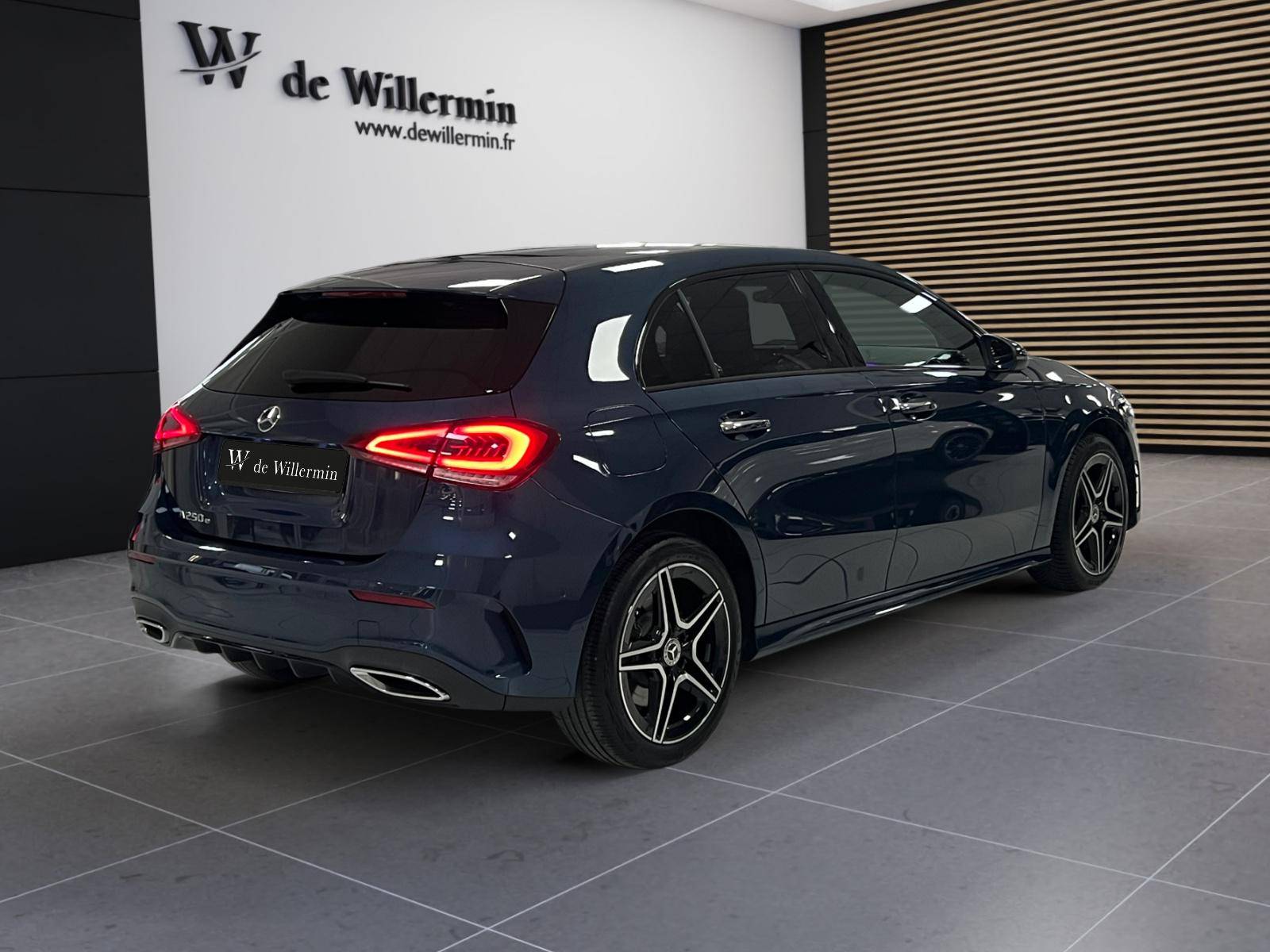 Image Mercedes-Benz CLASSE A 250 e AMG Line  Classe A 250 e 8G-DCT AMG Line 250 e AMG Line