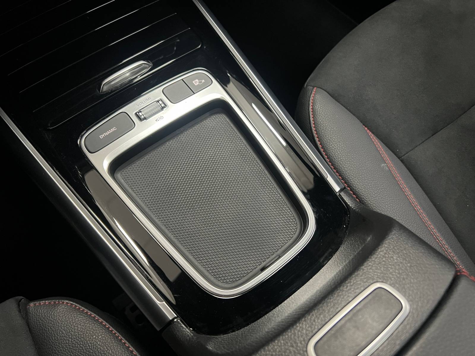 Image Mercedes-Benz CLASSE B 250 e Hybrid EQ AMG Line  Classe B 250 e Hybrid EQ AMG Line 250 e Hybrid EQ AMG Line