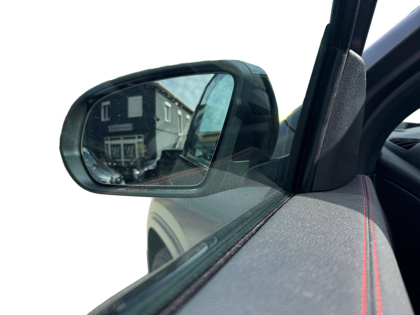 Image Mercedes-Benz GLA 200 d AMG Line  GLA 200 d AMG Line 200 d AMG Line