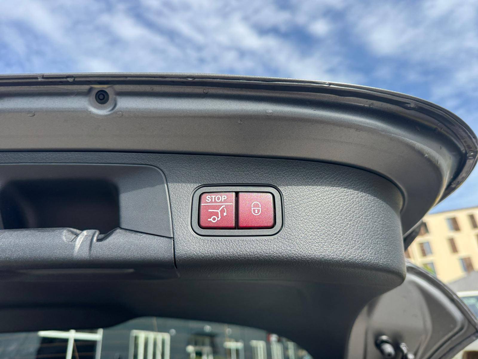 Image Mercedes-Benz GLA 200 d AMG Line  GLA 200 d AMG Line 200 d AMG Line