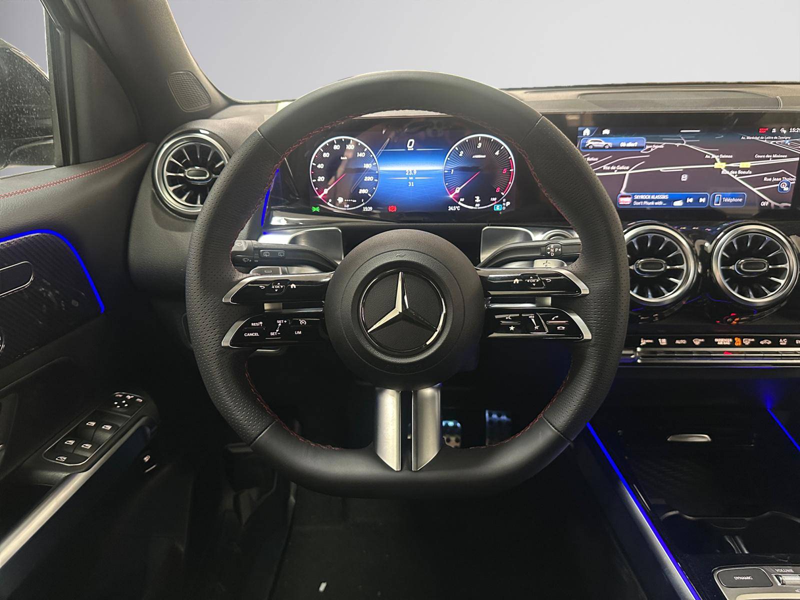 Image Mercedes-Benz GLB 200 d AMG Line   200 d AMG Line