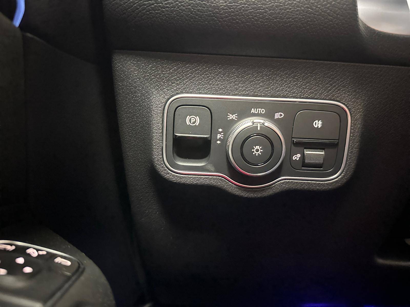 Image Mercedes-Benz GLB 200 d AMG Line   200 d AMG Line