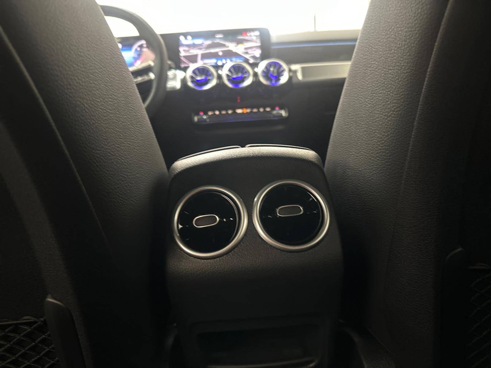 Image Mercedes-Benz GLB 200 d AMG Line   200 d AMG Line