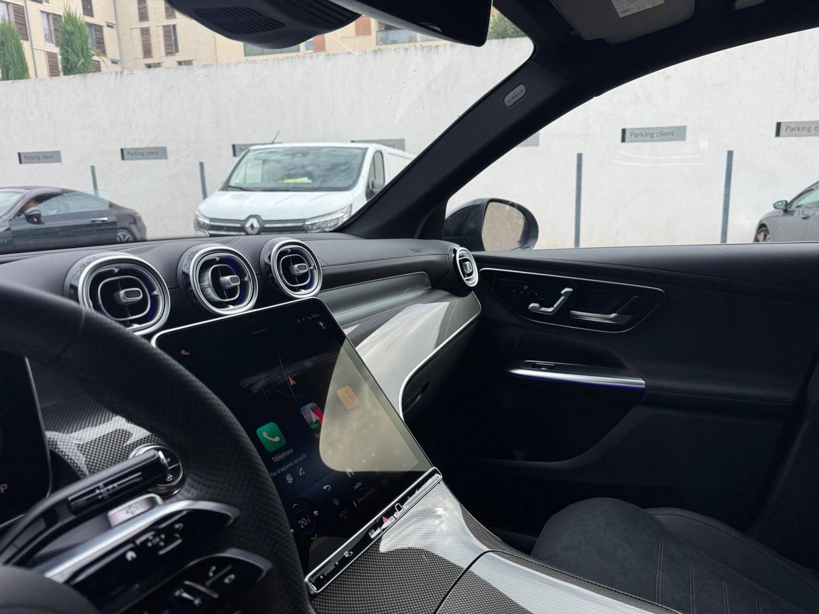 Image Mercedes-Benz GLC SUV GLC 220 d 4MATIC AMG Line   GLC 220 d 4MATIC AMG Line