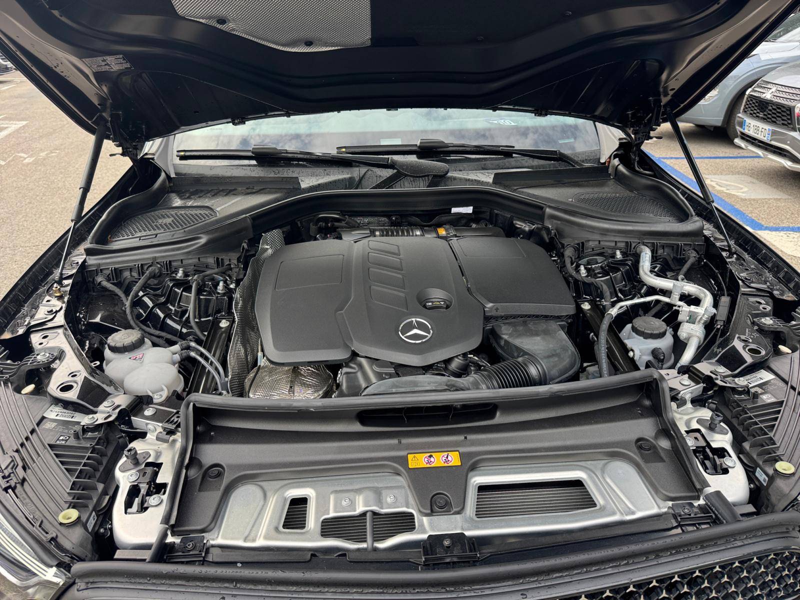 Image Mercedes-Benz GLC SUV GLC 220 d 4MATIC AMG Line   GLC 220 d 4MATIC AMG Line