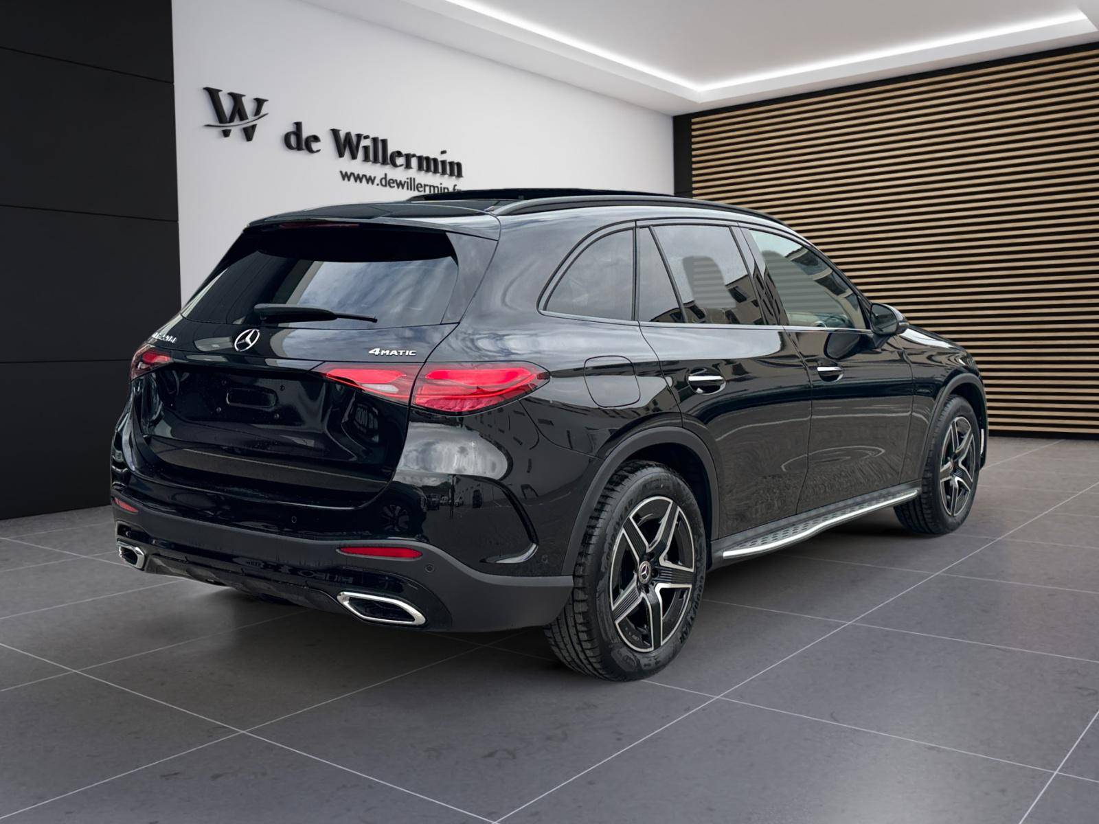Image Mercedes-Benz GLC SUV GLC 220 d 4MATIC AMG Line   GLC 220 d 4MATIC AMG Line