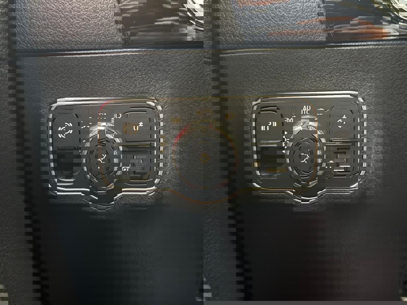 Image Mercedes-Benz GLA 200 d AMG Line   200 d AMG Line