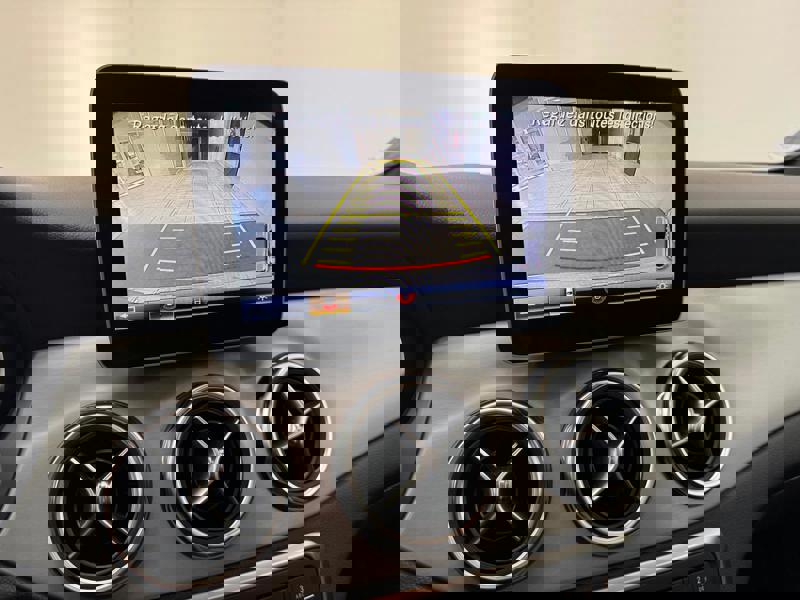 Image Mercedes-Benz GLA 220 d Fascination   220 d Fascination