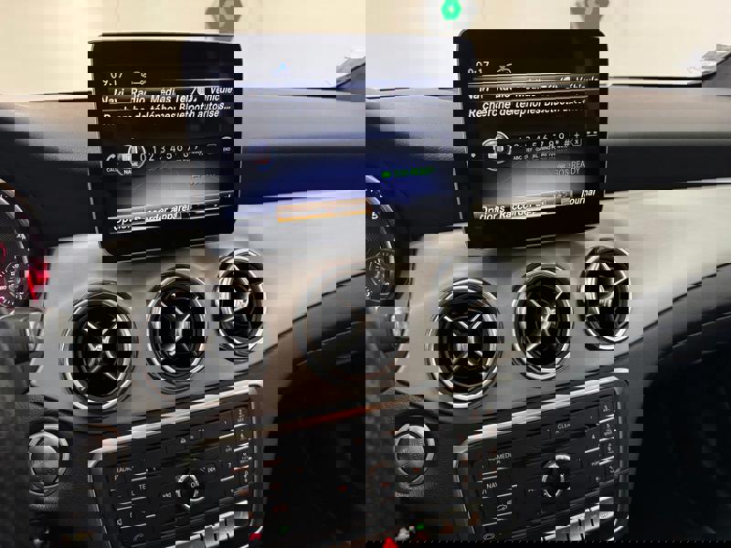 Image Mercedes-Benz GLA 220 d Fascination   220 d Fascination