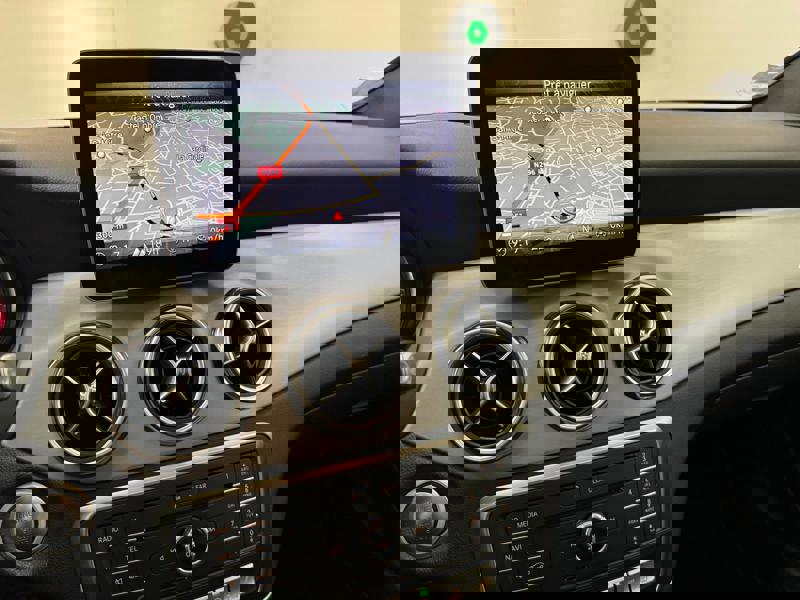 Image Mercedes-Benz GLA 220 d Fascination   220 d Fascination