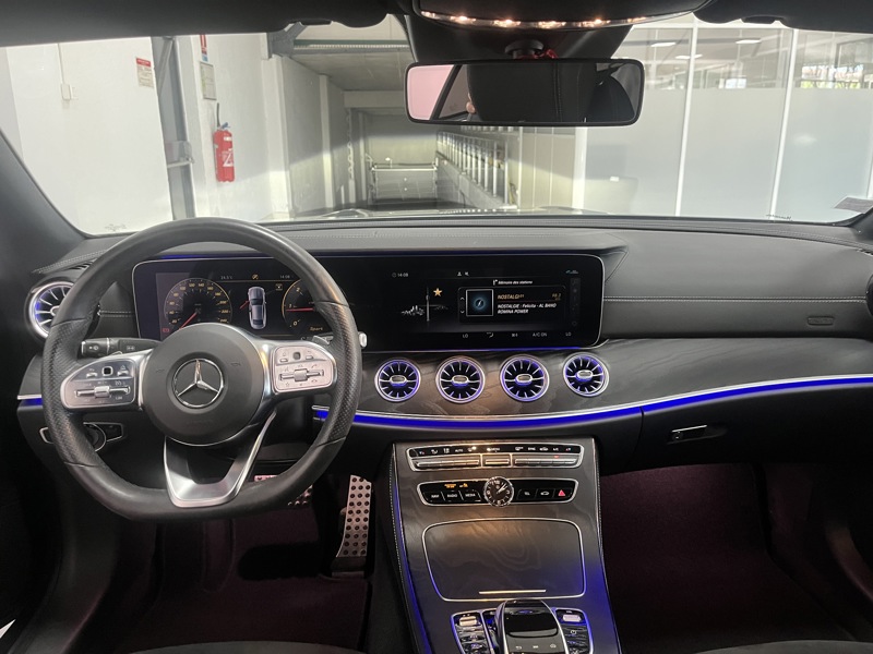 Image Mercedes-Benz CLASSE E COUPÉ Classe E 220 d 4MATIC AMG Line Coupé  Classe E Coupé 220 d 9G-Tronic 4-Matic AMG Line Classe E 220 d 4MATIC AMG Line Coupé