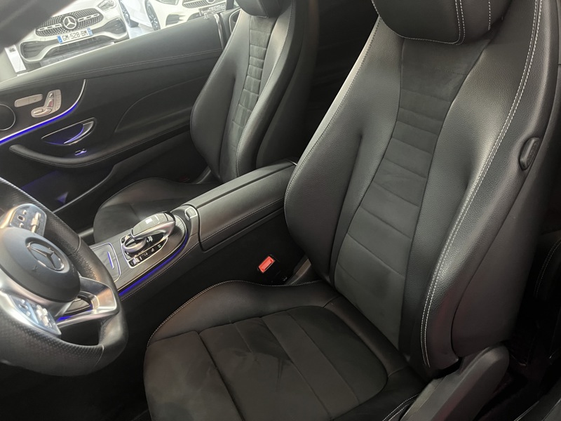 Image Mercedes-Benz CLASSE E COUPÉ Classe E 220 d 4MATIC AMG Line Coupé  Classe E Coupé 220 d 9G-Tronic 4-Matic AMG Line Classe E 220 d 4MATIC AMG Line Coupé
