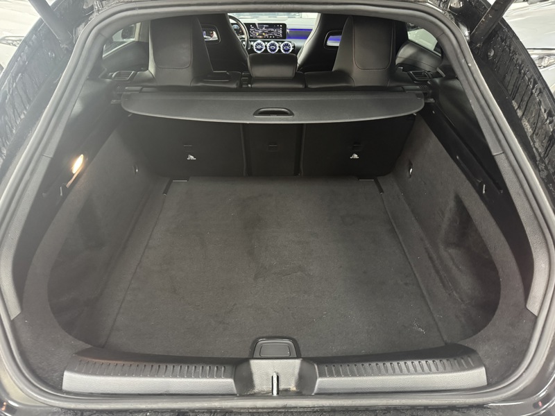 Image Mercedes-Benz CLA SHOOTING BRAKE CLA 200 d Shooting Brake AMG Line   CLA 200 d Shooting Brake AMG Line