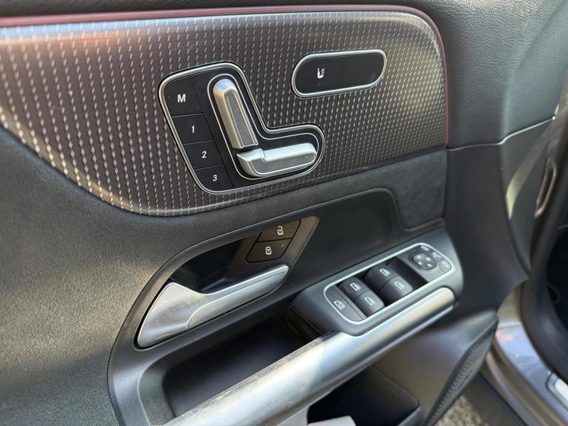 Image Mercedes-Benz EQA 250+ AMG Line  EQA 250+ AMG Line 250+ AMG Line