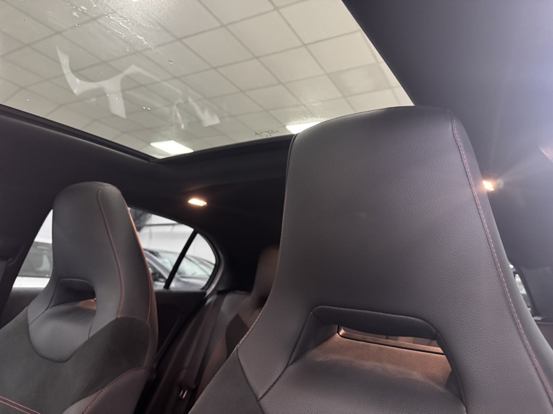 Image Mercedes-Benz CLASSE A 180 AMG Line   180 AMG Line