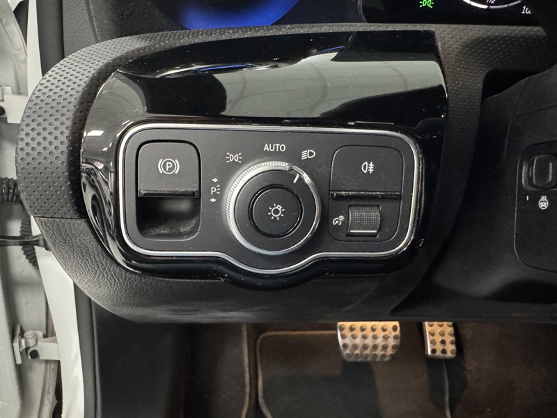 Image Mercedes-Benz CLASSE A 180 AMG Line   180 AMG Line