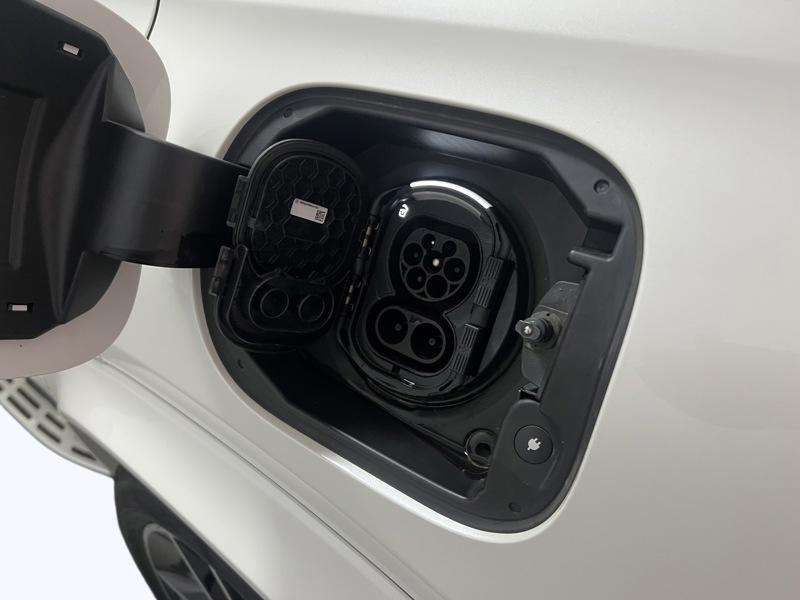 Image Mercedes-Benz GLE 350 de 4MATIC AMG Line   350 de 4MATIC AMG Line