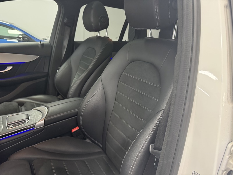 Image Mercedes-Benz GLC SUV GLC 300de 4MATIC SUV AMG Line   GLC 300de 4MATIC SUV AMG Line