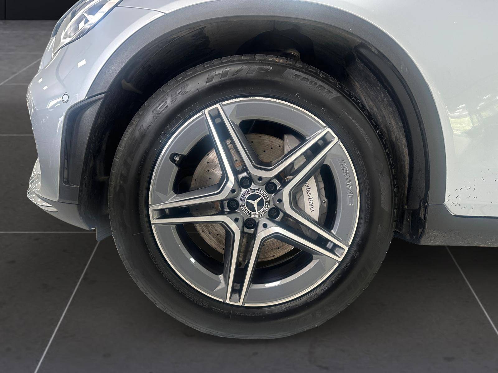 Image Mercedes-Benz GLC SUV GLC 300de 4MATIC SUV AMG Line  GLC 300de 4MATIC SUV AMG Line GLC 300de 4MATIC SUV AMG Line