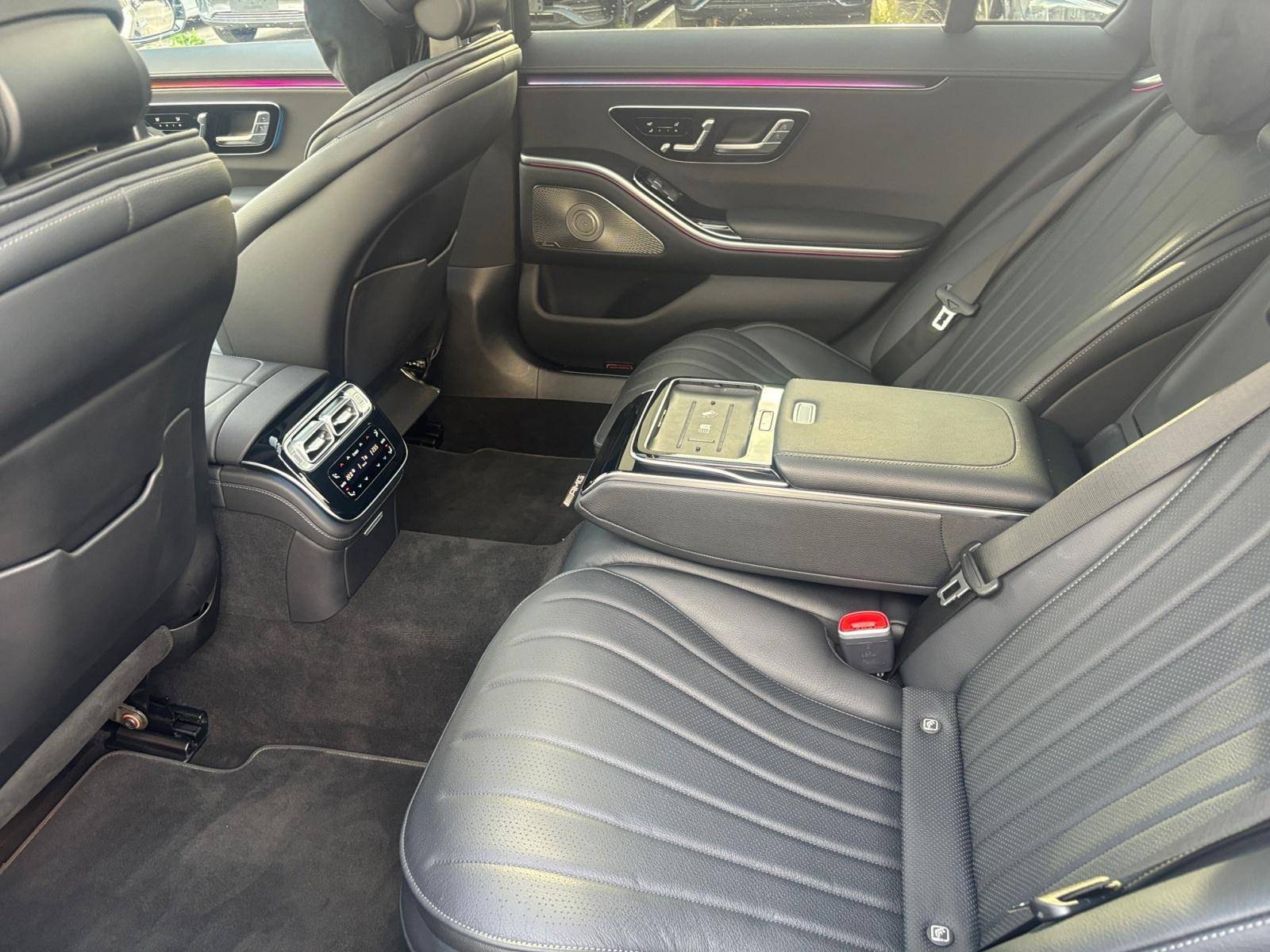 Image Mercedes-Benz CLASSE S 580 e Limousine AMG Line  Classe S 580 e Limousine AMG Line 580 e Limousine AMG Line