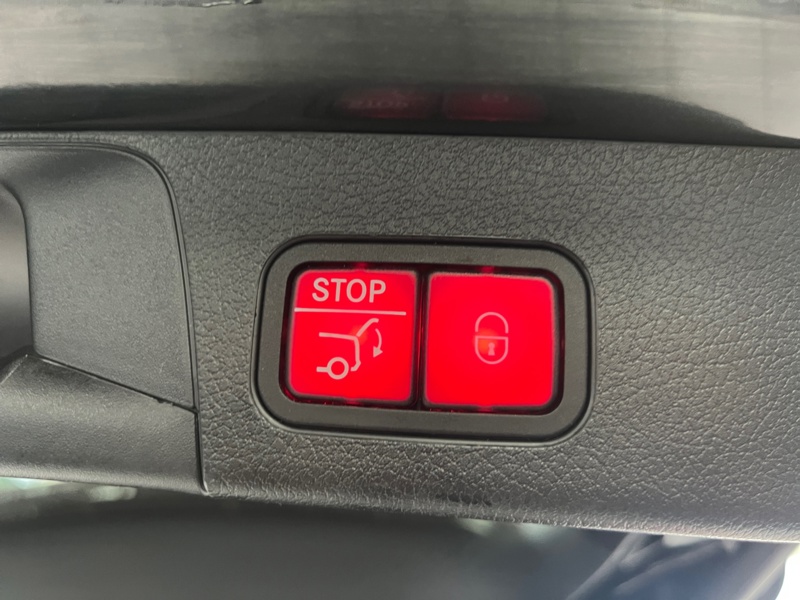 Image Mercedes-Benz GLB 200 d AMG Line  GLB 200 d 8G-DCT AMG Line 200 d AMG Line