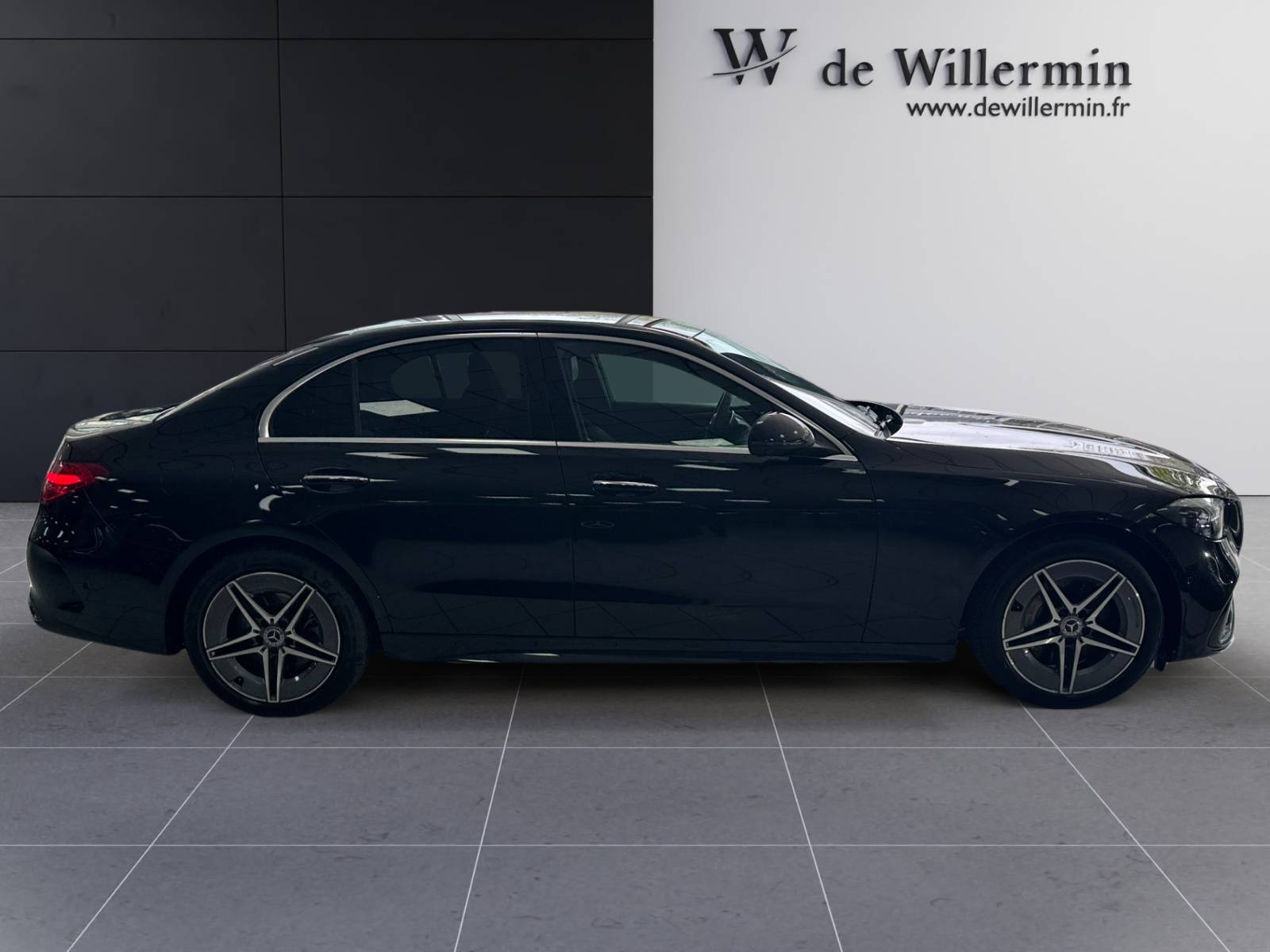 Image Mercedes-Benz CLASSE C BERLINE Classe C 300 e Hybrid EQ Berline AMG Line  Classe C 300 e Hybrid EQ Berline AMG Line Classe C 300 e Hybrid EQ Berline AMG Line