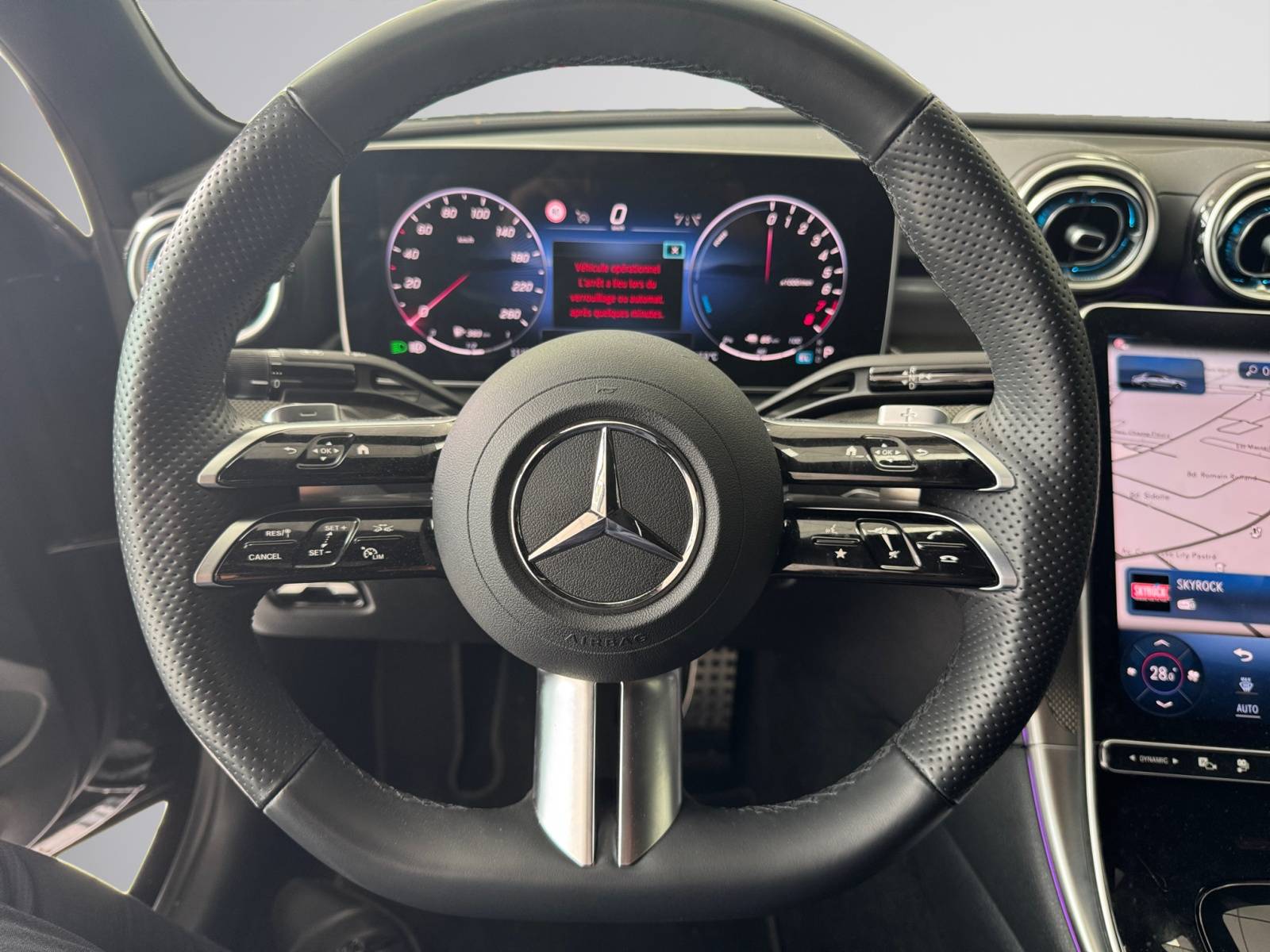 Image Mercedes-Benz CLASSE C BERLINE Classe C 300 e Hybrid EQ Berline AMG Line  Classe C 300 e Hybrid EQ Berline AMG Line Classe C 300 e Hybrid EQ Berline AMG Line