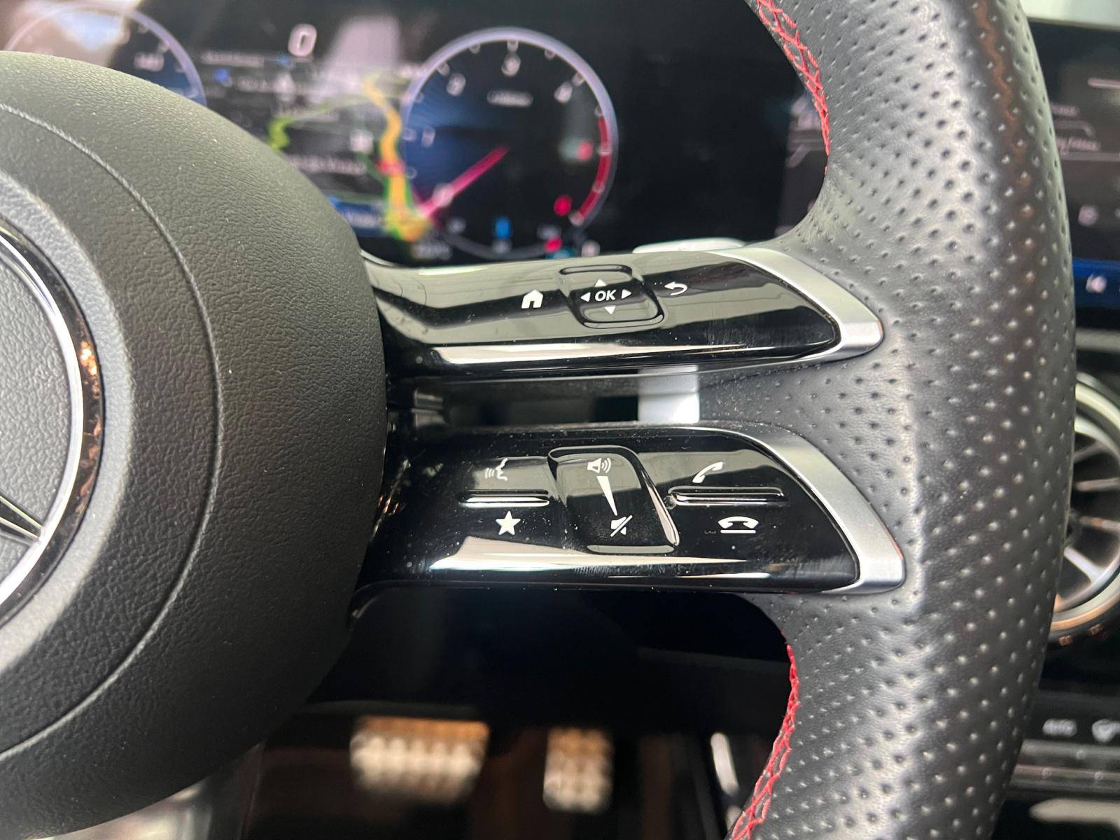 Image Mercedes-Benz CLASSE A 200 d Berline AMG Line  Classe A 200 d Berline AMG Line 200 d Berline AMG Line