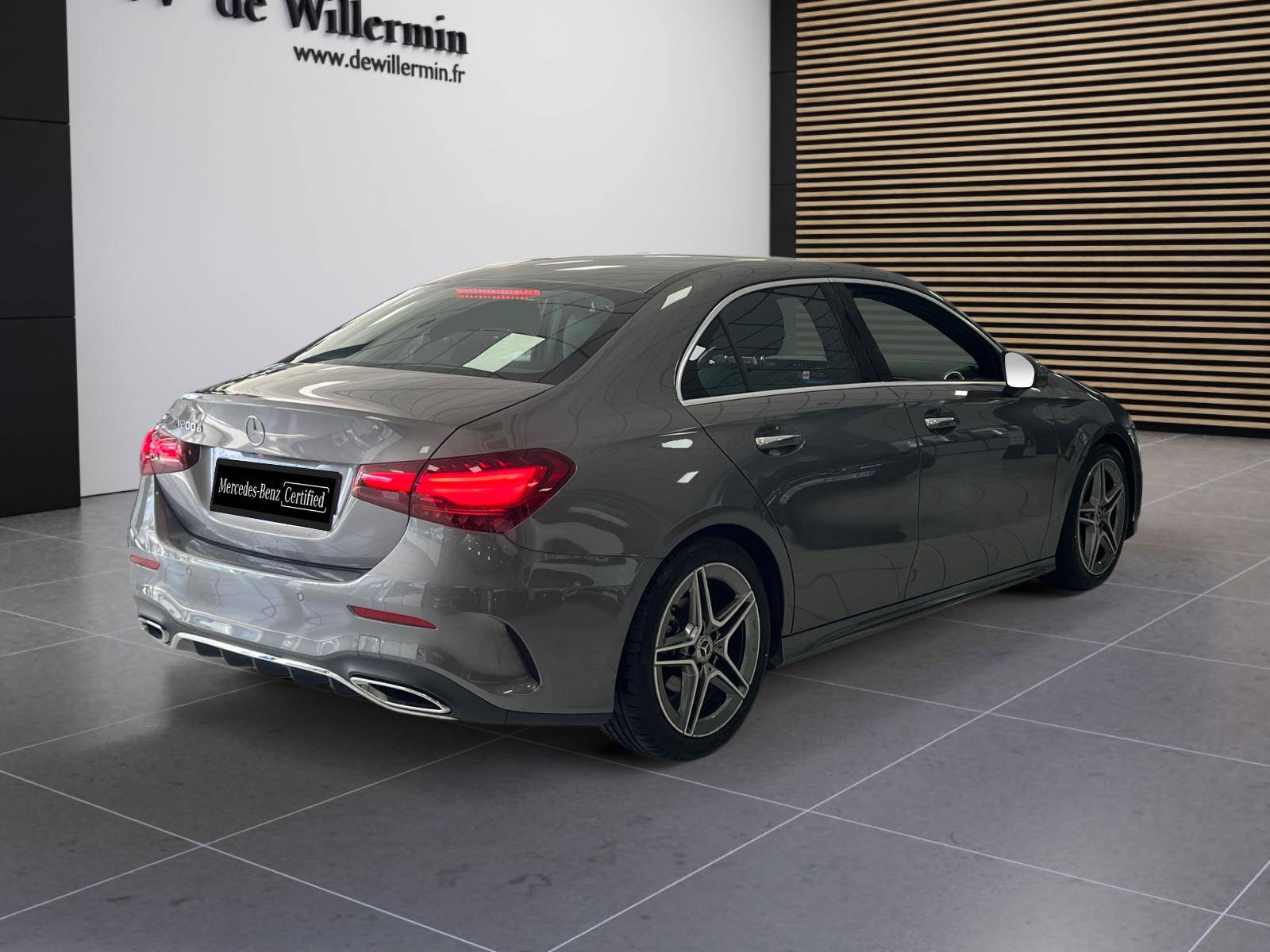 Image Mercedes-Benz CLASSE A 200 d Berline AMG Line  Classe A 200 d Berline AMG Line 200 d Berline AMG Line