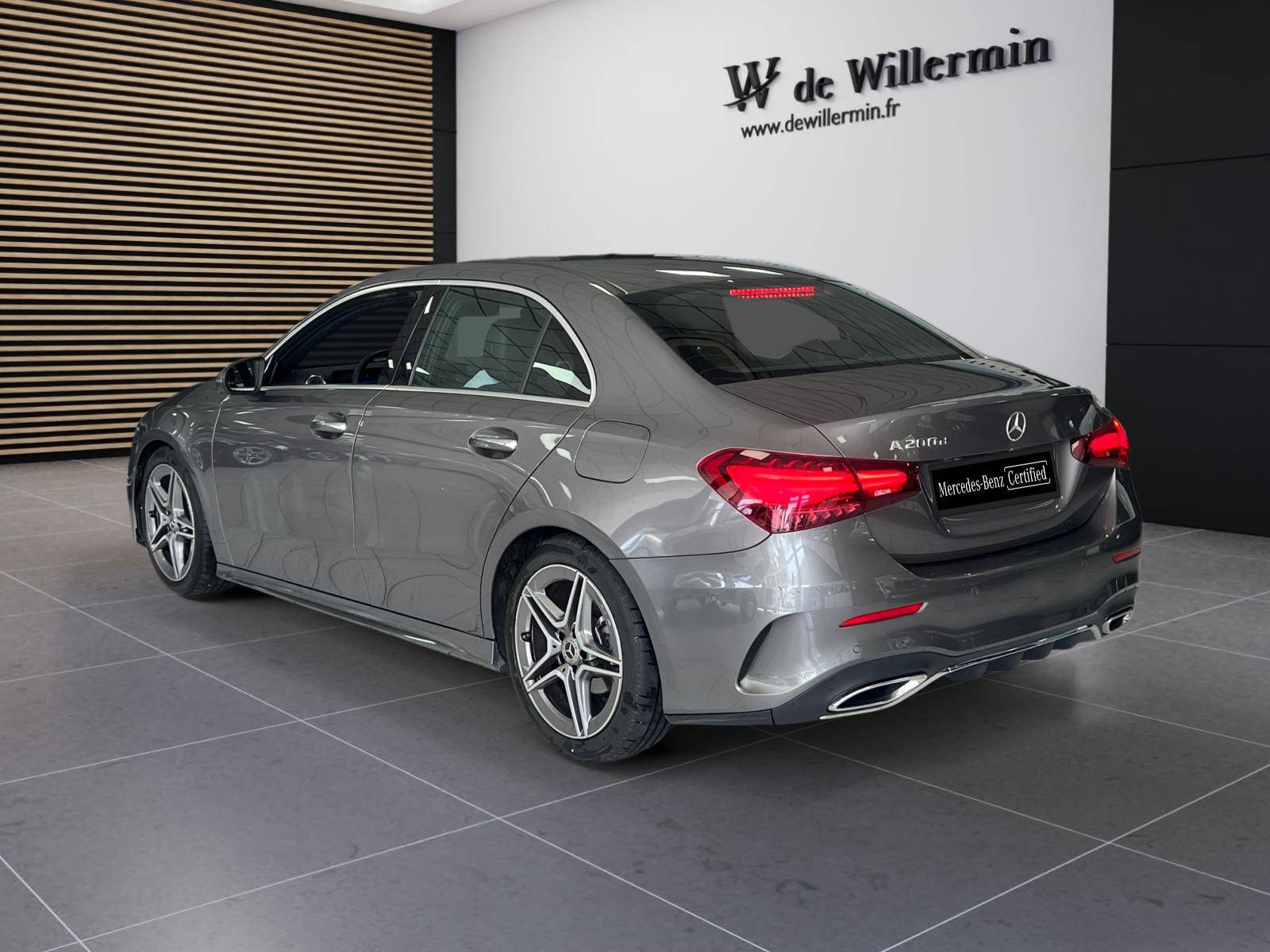 Image Mercedes-Benz CLASSE A 200 d Berline AMG Line  Classe A 200 d Berline AMG Line 200 d Berline AMG Line