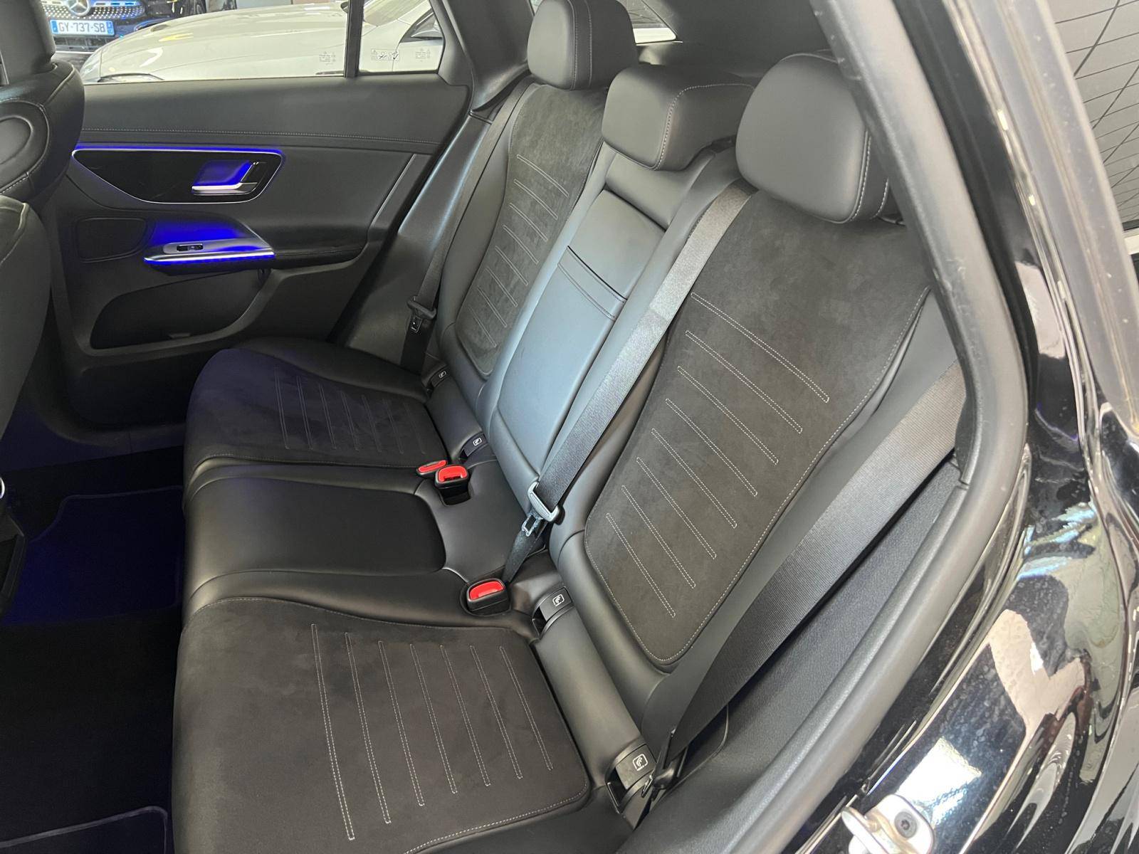 Image Mercedes-Benz GLC SUV GLC 300 e  Hybrid EQ 4MATIC AMG Line  GLC 300 e 9G-Tronic 4Matic AMG Line GLC 300 e  Hybrid EQ 4MATIC AMG Line