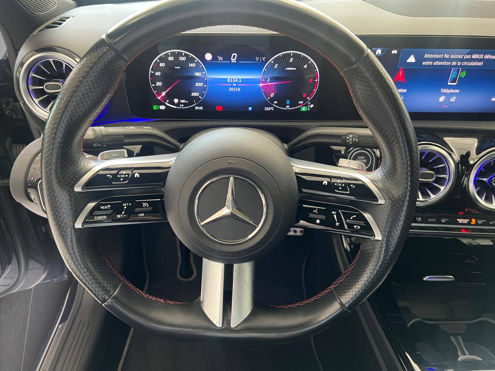 Image Mercedes-Benz CLASSE A 200 d Berline AMG Line  Classe A 200 d Berline AMG Line 200 d Berline AMG Line