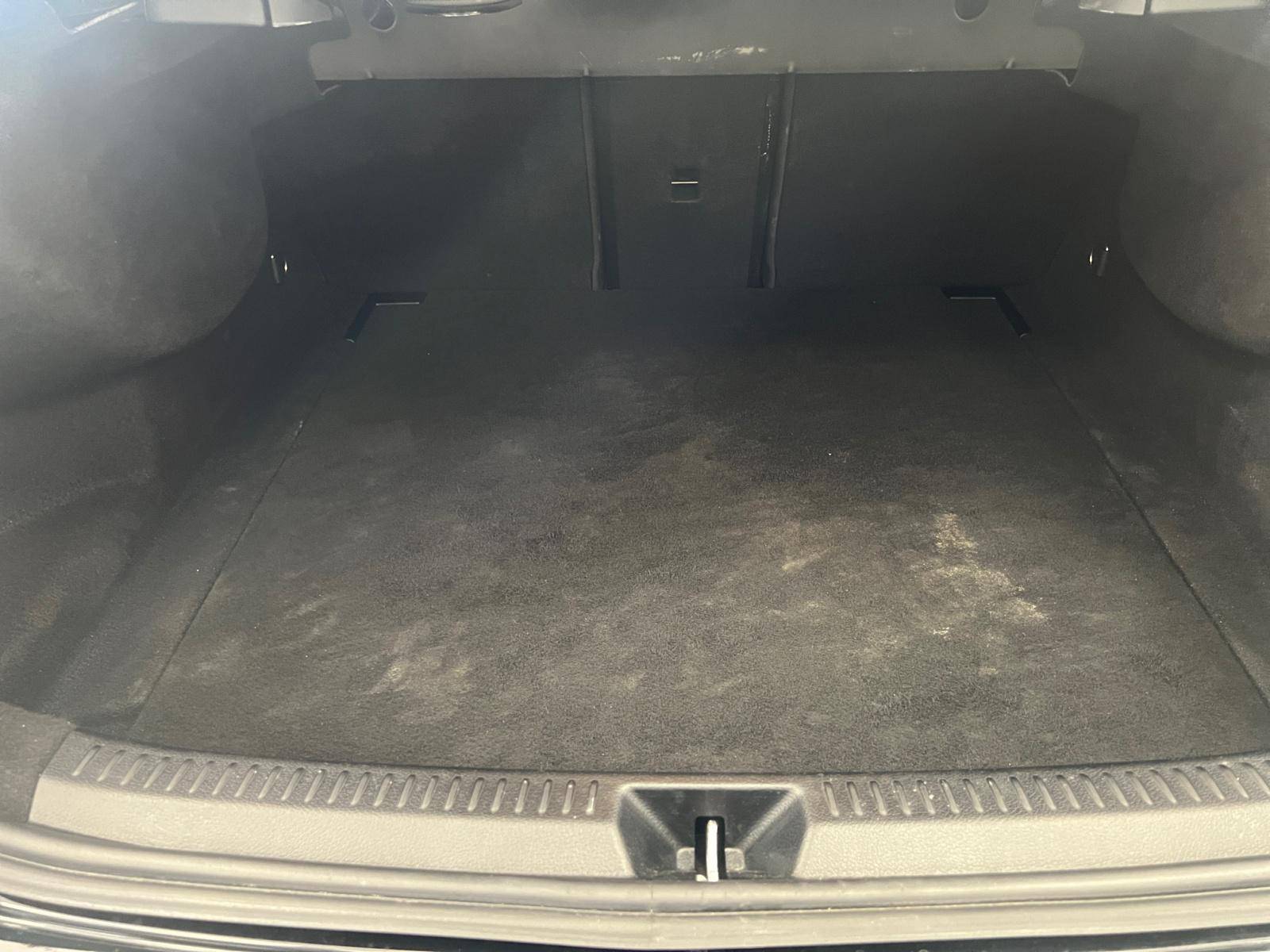 Image Mercedes-Benz CLASSE A 200 d Berline AMG Line  Classe A 200 d Berline AMG Line 200 d Berline AMG Line