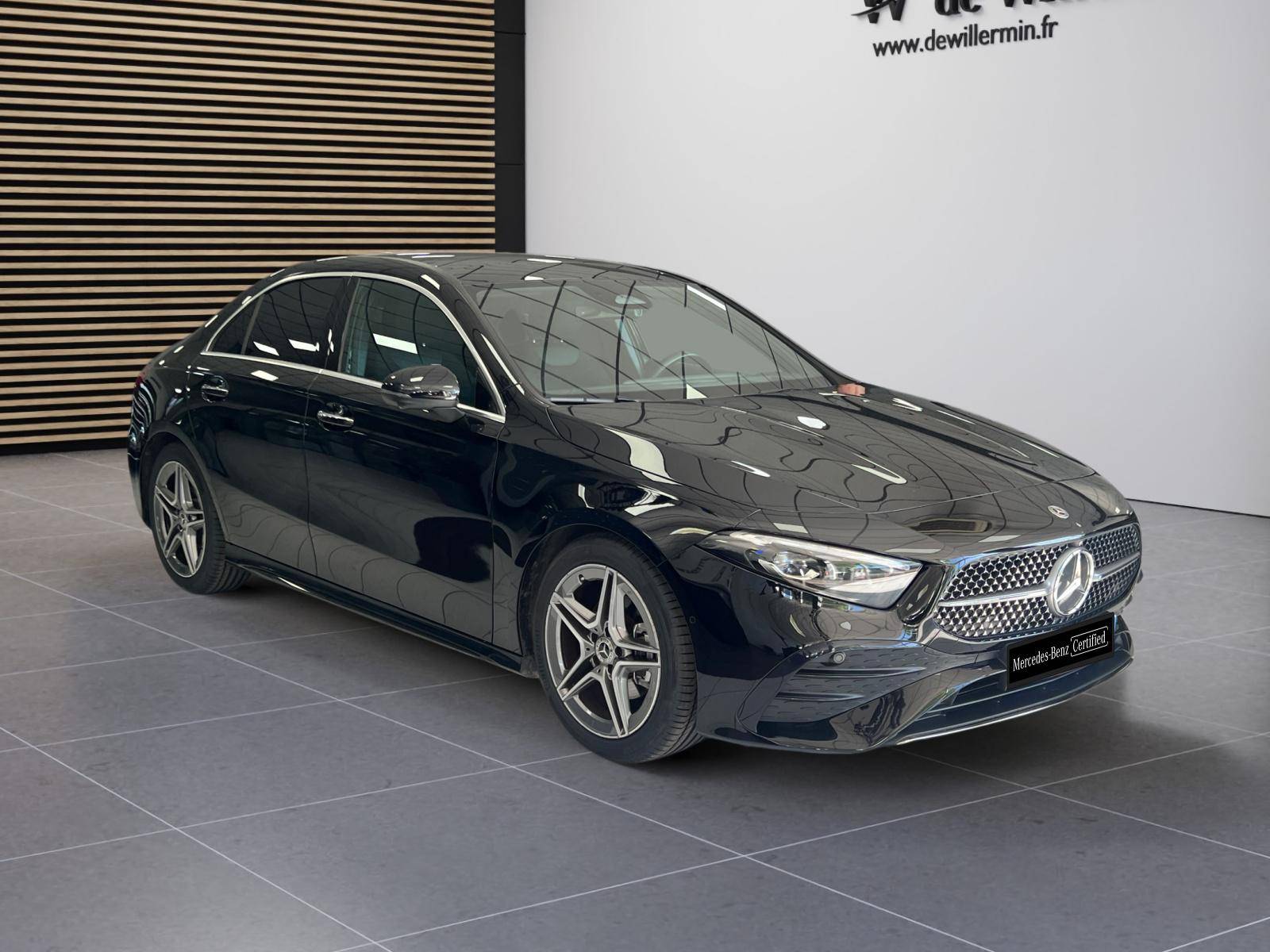 Image Mercedes-Benz CLASSE A 200 d Berline AMG Line  Classe A 200 d Berline AMG Line 200 d Berline AMG Line