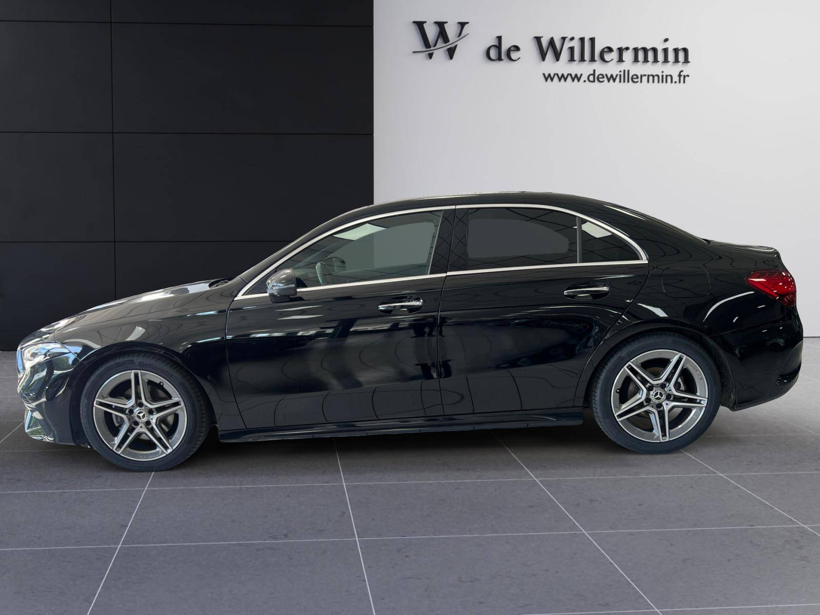 Image Mercedes-Benz CLASSE A 200 d Berline AMG Line  Classe A 200 d Berline AMG Line 200 d Berline AMG Line