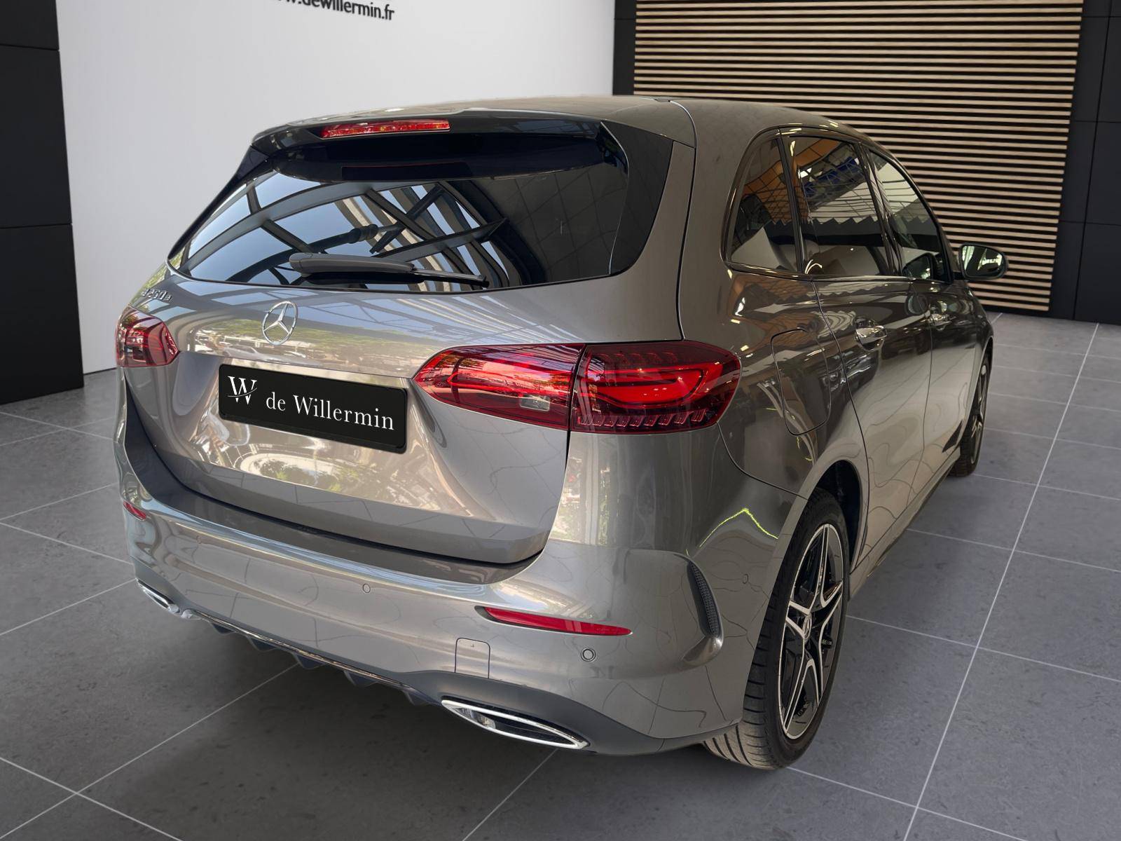 Image Mercedes-Benz CLASSE B 250 e AMG Line  Classe B 250 e Hybrid EQ AMG Line 250 e AMG Line