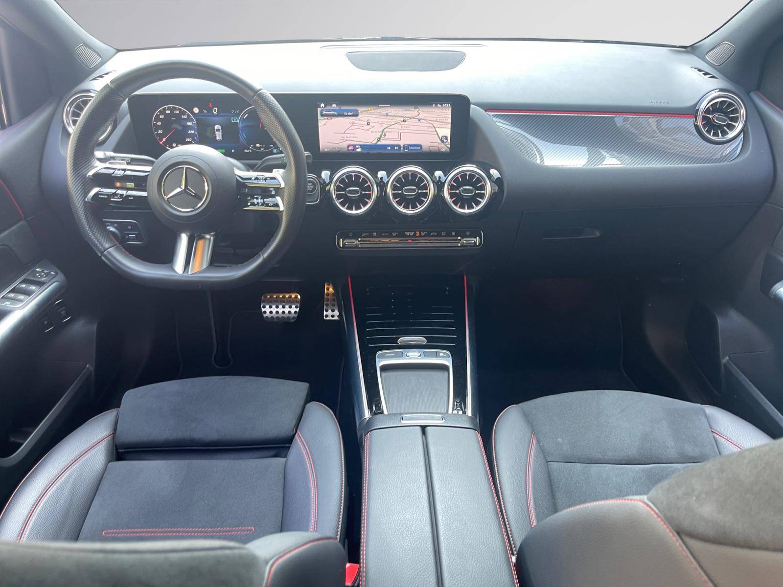 Image Mercedes-Benz CLASSE B 250 e AMG Line  Classe B 250 e Hybrid EQ AMG Line 250 e AMG Line