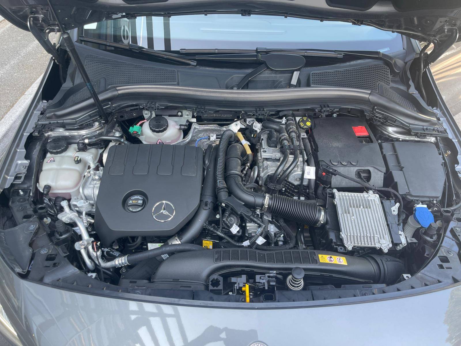 Image Mercedes-Benz CLASSE B 250 e AMG Line  Classe B 250 e Hybrid EQ AMG Line 250 e AMG Line