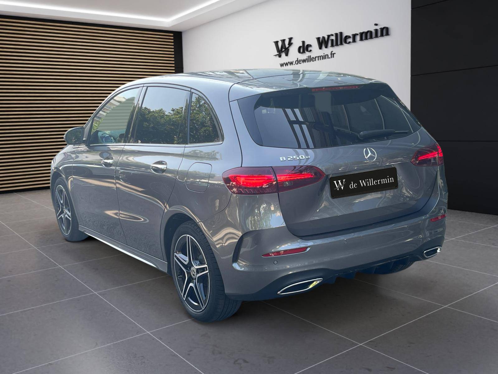 Image Mercedes-Benz CLASSE B 250 e AMG Line  Classe B 250 e Hybrid EQ AMG Line 250 e AMG Line